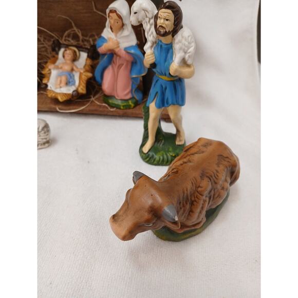 VNTG Nativity Set Hand Carved Wood Hand Painted 11 Pieces Stable Japan Christmas - Picture 7 of 16
